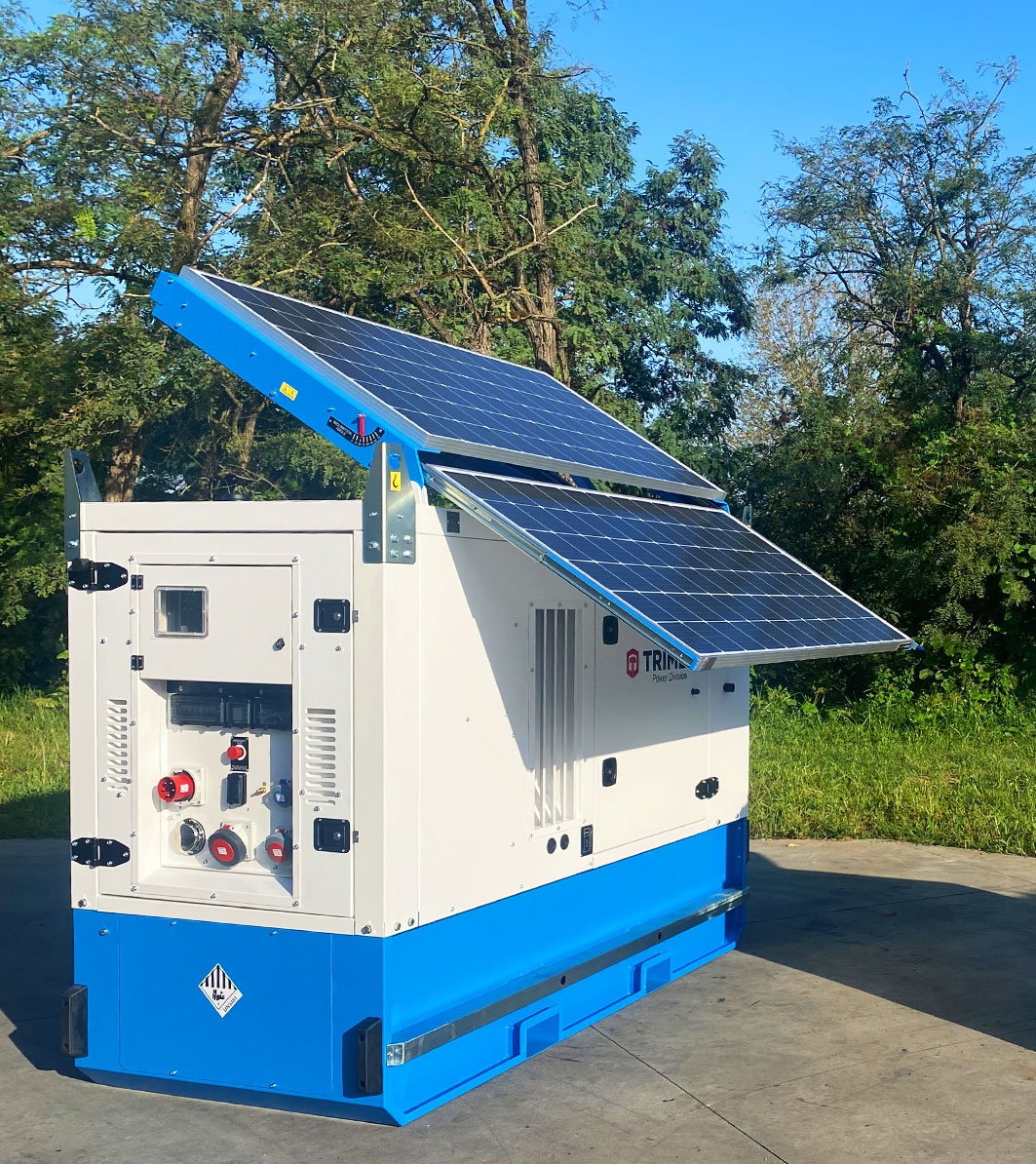 Solar-Powered Hybrid Generators